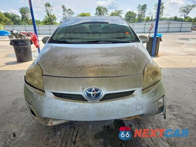 Piąte zdjęcie samochodu w środku: 2010 TOYOTA PRIUS II VIN:JTDKN3DU3A0100698 - miniatura