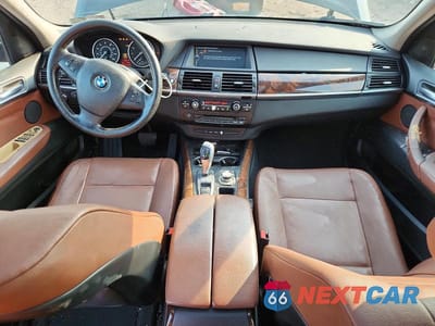 Zdjęcie 8 z 13 samochodu: 2011 BMW X5 XDRIVE35I VIN:5UXZV4C58BL408463 - miniatura