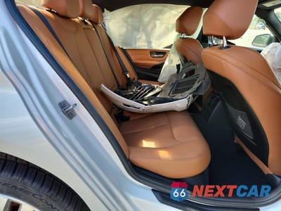Zdjęcie 10 z 12 samochodu: 2016 BMW 3ER 340 XI VIN:WBA8B7G53GNT95583 - miniatura