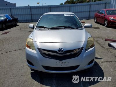 Piąte zdjęcie samochodu w środku: 2007 TOYOTA YARIS BASE VIN:JTDBT923271010951 - miniatura