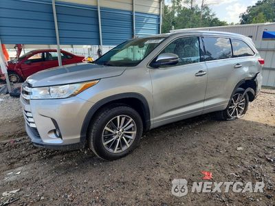 2018 TOYOTA HIGHLANDER XLE 5TDKZRFH3JS548119 - główne zdjęcie licytacji z USA - miniatura