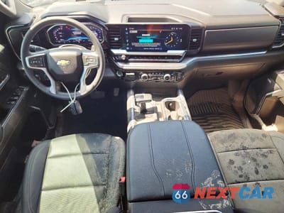 Zdjęcie 8 z 12 samochodu: 2024 CHEVROLET SILVERADO C1500 LTZ VIN:2GCPAEEDXR1157248 - miniatura