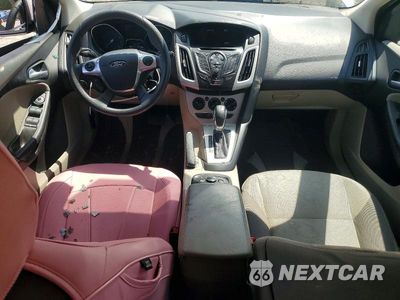Zdjęcie 8 z 13 samochodu: 2014 FORD FOCUS VIN:1FADP3K21EL399266 - miniatura