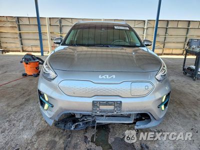 Piąte zdjęcie samochodu w środku: 2022 KIA NIRO EV EX VIN:KNDCC3LG5N5153885 - miniatura