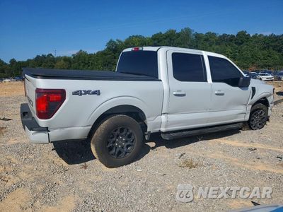 Trzecie zdjęcie samochodu z tyłu: 2025 FORD F150 XLT VIN:1FTFW3L55SKE74390 - miniatura