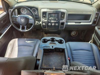 Zdjęcie 8 z 12 samochodu: 2016 RAM 1500 ST VIN:1C6RR6KG2GS395136 - miniatura