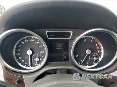 Zdjęcie 9 z 12 samochodu: 2015 MERCEDES-BENZ ML 350 VIN:4JGDA5JB9FA453740 - miniatura