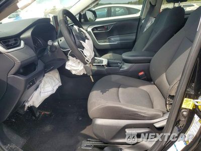 Zdjęcie 7 z 13 samochodu: 2021 TOYOTA RAV4 LE VIN:2T3G1RFV4MC244255 - miniatura