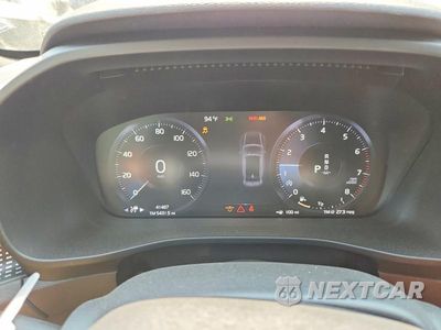 Zdjęcie 9 z 13 samochodu: 2020 VOLVO XC40 T5 R-DESIGN VIN:YV4162UM2L2288914 - miniatura