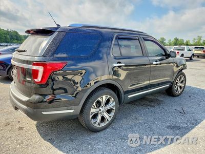 Trzecie zdjęcie samochodu z tyłu: 2018 FORD EXPLORER PLATINUM VIN:1FM5K8HT3JGB27519 - miniatura