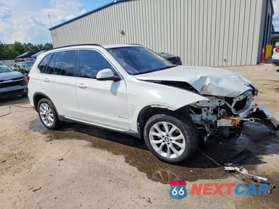 Czwarte zdjęcie samochodu z boku: 2016 BMW X5 XDRIVE35I VIN:5UXKR0C54G0S85140 - miniatura