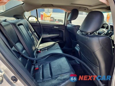 Zdjęcie 10 z 12 samochodu: 2008 HONDA ACCORD EXL VIN:JHMCP26868C058978 - miniatura