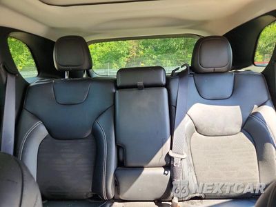 Zdjęcie 10 z 14 samochodu: 2022 JEEP CHEROKEE LATITUDE VIN:1C4PJMCX4ND548112 - miniatura