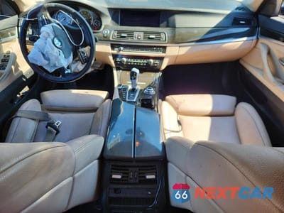 Zdjęcie 8 z 12 samochodu: 2013 BMW 535 XI VIN:WBAFU7C55DDU66517 - miniatura