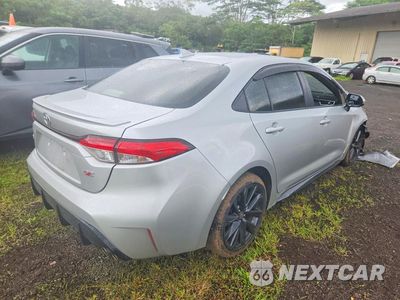 Trzecie zdjęcie samochodu z tyłu: 2024 TOYOTA COROLLA SE VIN:JTDS4MCE0R3522019 - miniatura