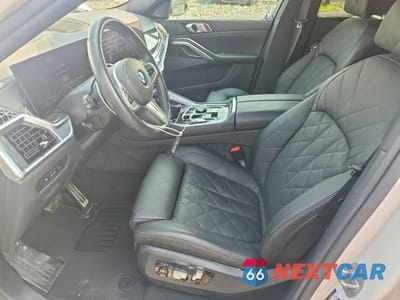 Zdjęcie 7 z 13 samochodu: 2026 BMW X6 XDRIVE40I VIN:5UX33EX02T9232654 - miniatura