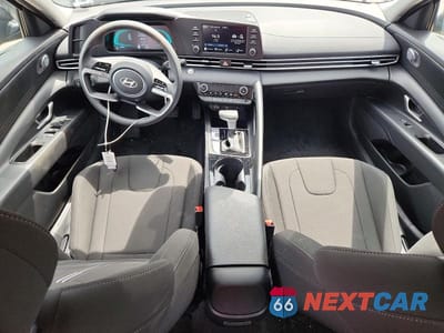 Zdjęcie 8 z 12 samochodu: 2026 HYUNDAI ELANTRA HYBRID BLUE VIN:KMHLM4DJ6TU201003 - miniatura