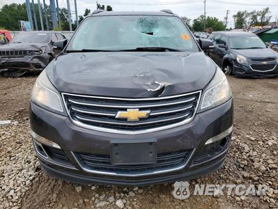 Piąte zdjęcie samochodu w środku: 2017 CHEVROLET TRAVERSE LT VIN:1GNKVHKD5HJ332389 - miniatura