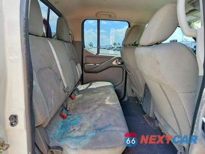 Zdjęcie 10 z 12 samochodu: 2019 NISSAN FRONTIER SV VIN:1N6AD0ER0KN747617 - miniatura