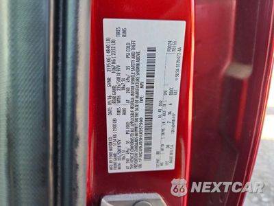 Zdjęcie 13 z 13 samochodu: 2017 FORD ESCAPE TITANIUM VIN:1FMCU9J93HUB57590 - miniatura