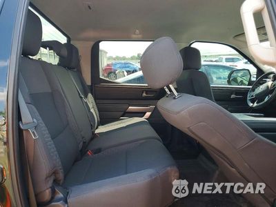 Zdjęcie 10 z 12 samochodu: 2022 TOYOTA TUNDRA SR5 VIN:5TFLA5AB1NX003592 - miniatura