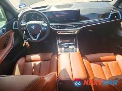 Zdjęcie 8 z 13 samochodu: 2025 BMW X5 SDRIVE 40I VIN:5UX13EU04S9X56690 - miniatura