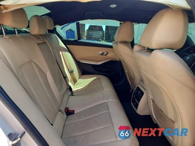 Zdjęcie 10 z 12 samochodu: 2022 BMW 330I VIN:3MW5R1J09N8C63873 - miniatura