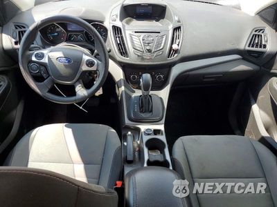 Zdjęcie 8 z 13 samochodu: 2015 FORD ESCAPE SE VIN:1FMCU9G93FUA51242 - miniatura