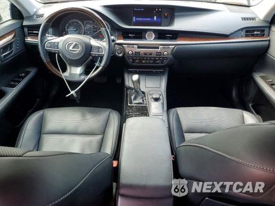 Zdjęcie 8 z 12 samochodu: 2016 LEXUS ES 350 VIN:58ABK1GG0GU027170 - miniatura