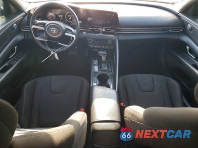 Zdjęcie 8 z 12 samochodu: 2023 HYUNDAI ELANTRA SEL VIN:KMHLS4AG3PU610922 - miniatura