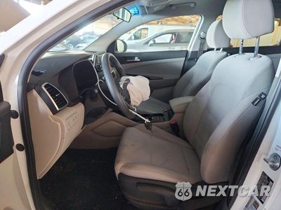 Zdjęcie 13 z 24 samochodu: 2019 HYUNDAI TUCSON SE VIN:KM8J23A44KU938141 - miniatura
