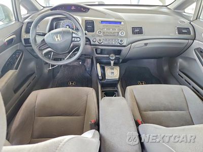 Zdjęcie 8 z 12 samochodu: 2006 HONDA CIVIC LX VIN:1HGFA16506L050776 - miniatura