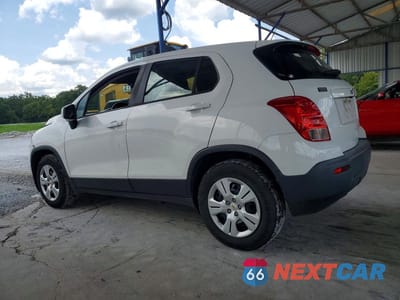 Drugie zdjęcie samochodu z przodu: 2016 CHEVROLET TRAX LS VIN:3GNCJKSB9GL274127 - miniatura