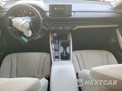 Zdjęcie 8 z 12 samochodu: 2023 HONDA ACCORD EX VIN:1HGCY1F37PA034682 - miniatura