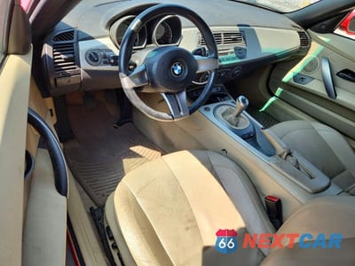 Zdjęcie 8 z 12 samochodu: 2003 BMW Z4 3.0 VIN:4USBT53413LT24552 - miniatura