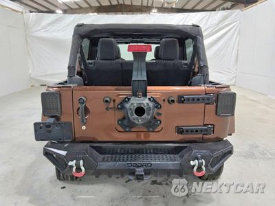 Zdjęcie 6 z 13 samochodu: 2013 JEEP WRANGLER UNLIMITED SAHARA VIN:1C4BJWEG0DL698502 - miniatura