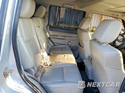 Zdjęcie 10 z 12 samochodu: 2006 JEEP COMMANDER LIMITED VIN:1J8HG58266C303236 - miniatura
