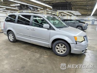 Czwarte zdjęcie samochodu z boku: 2009 CHRYSLER TOWN & COUNTRY TOURING VIN:2A8HR54179R613141 - miniatura