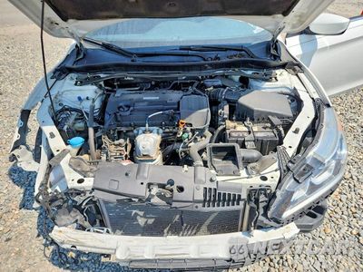 Zdjęcie 11 z 13 samochodu: 2016 HONDA ACCORD SPORT VIN:1HGCR2F59GA126414 - miniatura