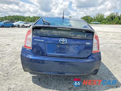 Zdjęcie 6 z 12 samochodu: 2014 TOYOTA PRIUS TWO VIN:JTDKN3DU2E1827668 - miniatura