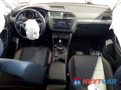 Zdjęcie 8 z 13 samochodu: 2019 VOLKSWAGEN TIGUAN SE VIN:3VV2B7AX0KM029426 - miniatura