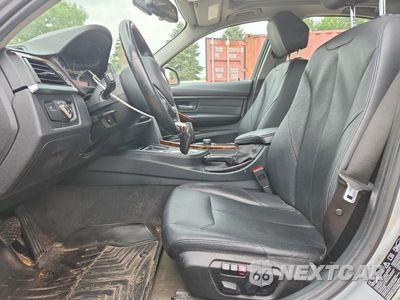 Zdjęcie 7 z 12 samochodu: 2014 BMW 328 XI VIN:WBA3B3C50EJ977959 - miniatura