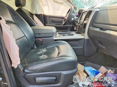 Zdjęcie 7 z 12 samochodu: 2016 RAM 3500 SLT VIN:3C63R3HL7GG372323 - miniatura