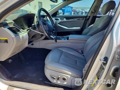 Zdjęcie 7 z 12 samochodu: 2015 HYUNDAI GENESIS 3.8L VIN:KMHGN4JE5FU047359 - miniatura
