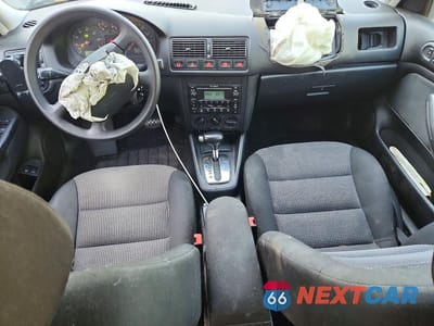 Zdjęcie 8 z 13 samochodu: 2004 VOLKSWAGEN GOLF GLS VIN:9BWGL61J144004546 - miniatura