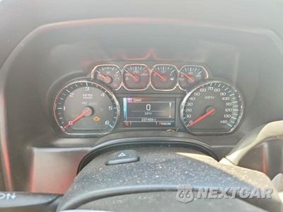 Zdjęcie 9 z 13 samochodu: 2014 CHEVROLET SILVERADO K1500 LT VIN:3GCUKREC0EG463567 - miniatura