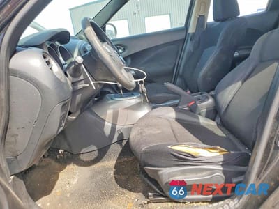 Zdjęcie 7 z 12 samochodu: 2014 NISSAN JUKE S VIN:JN8AF5MV7ET355683 - miniatura