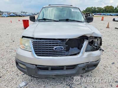 Piąte zdjęcie samochodu w środku: 2004 FORD EXPEDITION XLT VIN:1FMRU15W94LB34682 - miniatura