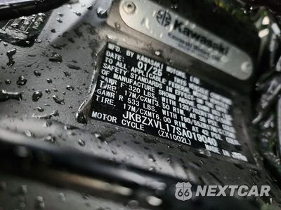 Zdjęcie 8 z 8 samochodu: 2025 KAWASAKI ZX1002 L VIN:JKBZXVL17SA019040 - miniatura