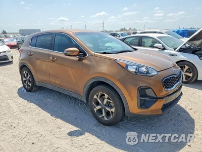 Czwarte zdjęcie samochodu z boku: 2021 KIA SPORTAGE LX VIN:KNDPM3AC7M7924686 - miniatura